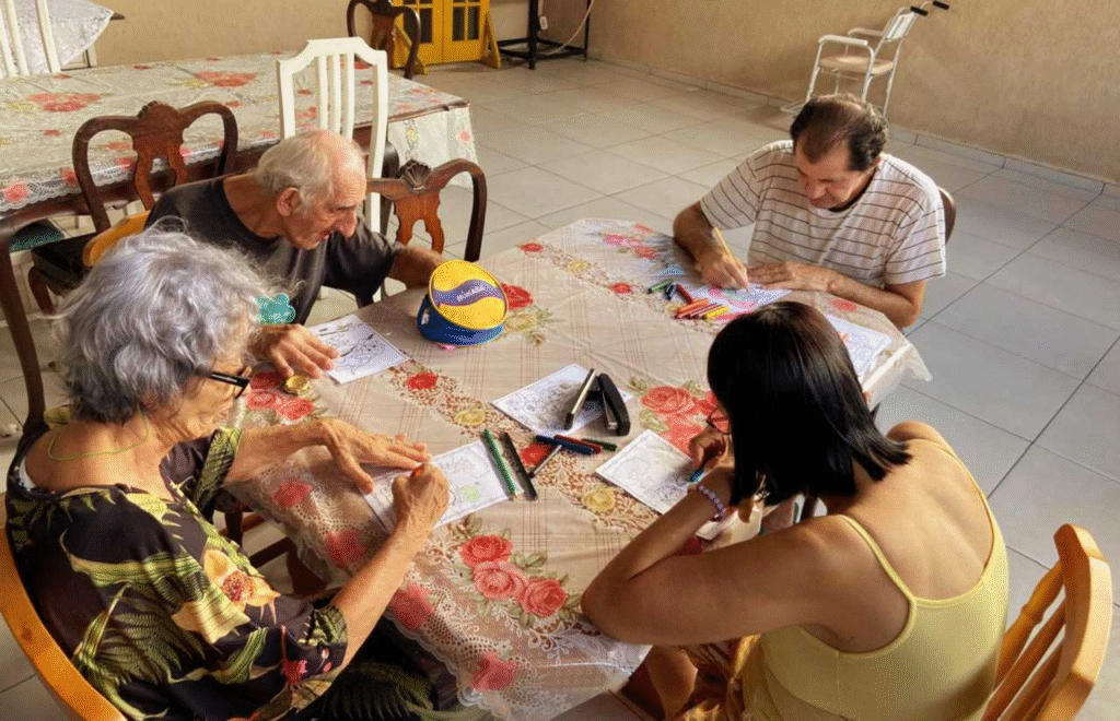 Cuidando com Amor - A Experiência da Geriatria