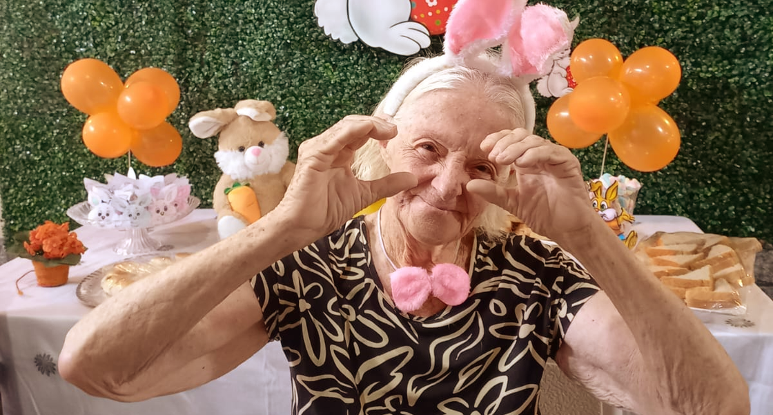 Segurança 24h na casa de repouso: o que precisa existir para o idoso estar realmente protegido.